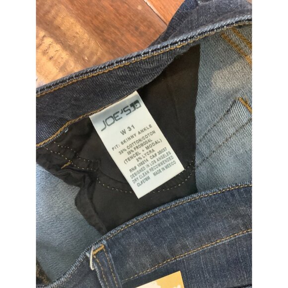 Joe's Jeans Blue Dark Wash  Denim Skinny Ankle Jeans Size 31 - Picture 3 of 5